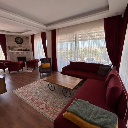Green Valley House Villa